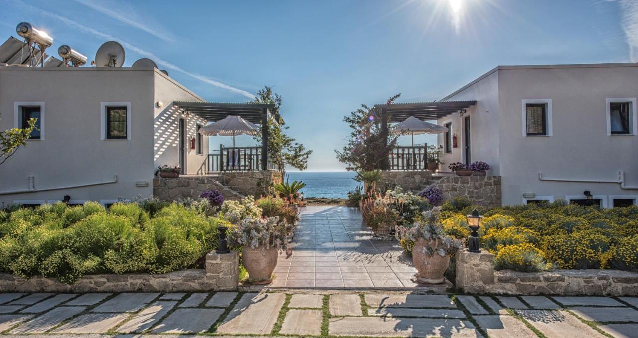 Magnolia Apartments And Studios Фаласарна Екстериор снимка